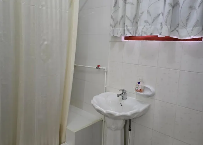 Affittacamere Loversnest Self Catering 4*